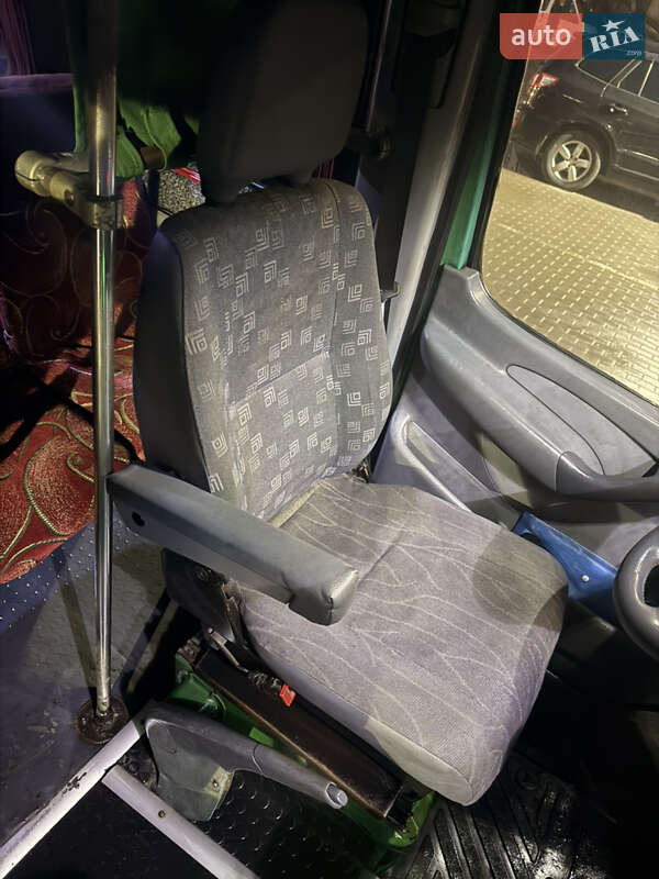 Городской автобус Mercedes-Benz Sprinter 2002 в Виннице фото 19 Городской автобус Mercedes-Benz Sprinter 2002 в Виннице