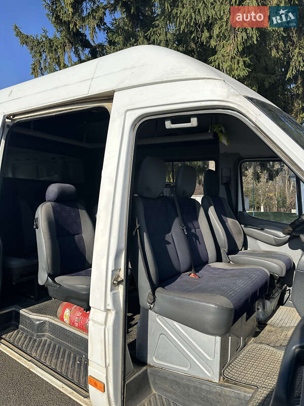 Грузопассажирский фургон Mercedes-Benz Sprinter 2003 в Виннице фото 49 Грузопассажирский фургон Mercedes-Benz Sprinter 2003 в Виннице