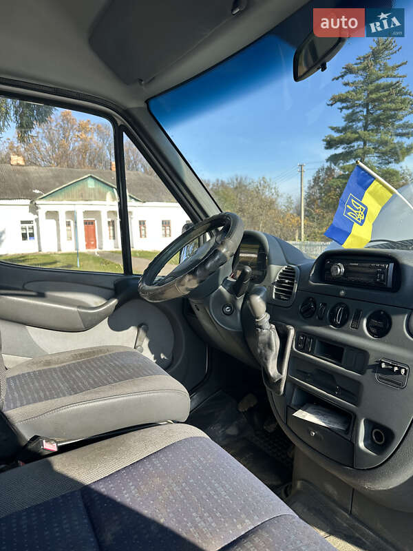 Грузопассажирский фургон Mercedes-Benz Sprinter 2003 в Виннице фото 51 Грузопассажирский фургон Mercedes-Benz Sprinter 2003 в Виннице