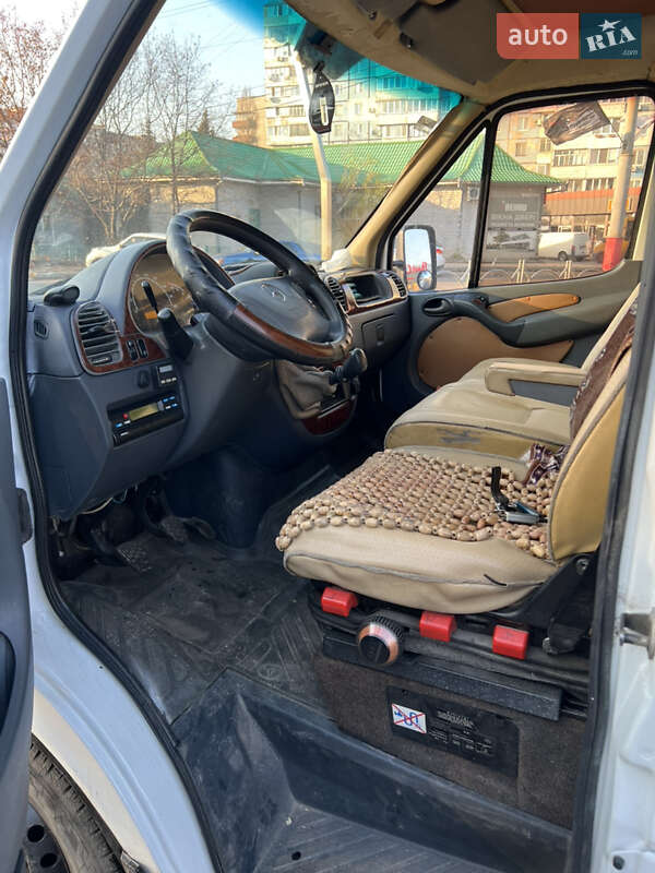 Туристический / Междугородний автобус Mercedes-Benz Sprinter 2005 в Днепре