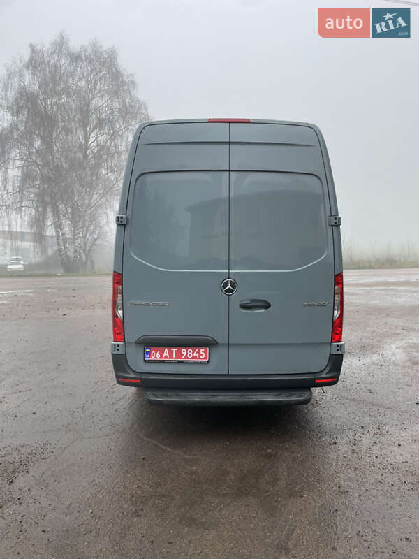 Вантажний фургон Mercedes-Benz Sprinter 2020 в Житомирі