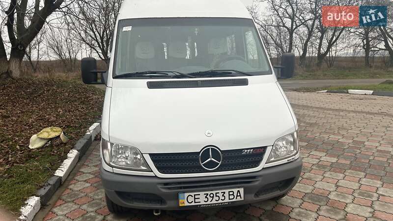 Седан Mercedes-Benz Sprinter 2006 в Черновцах