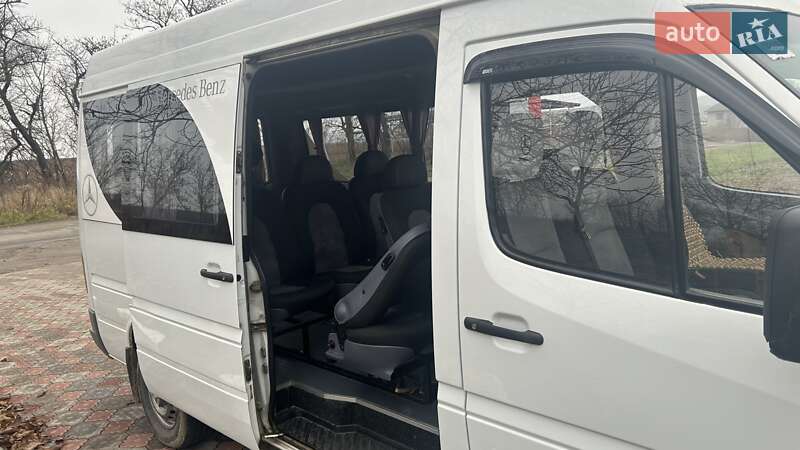 Седан Mercedes-Benz Sprinter 2006 в Черновцах