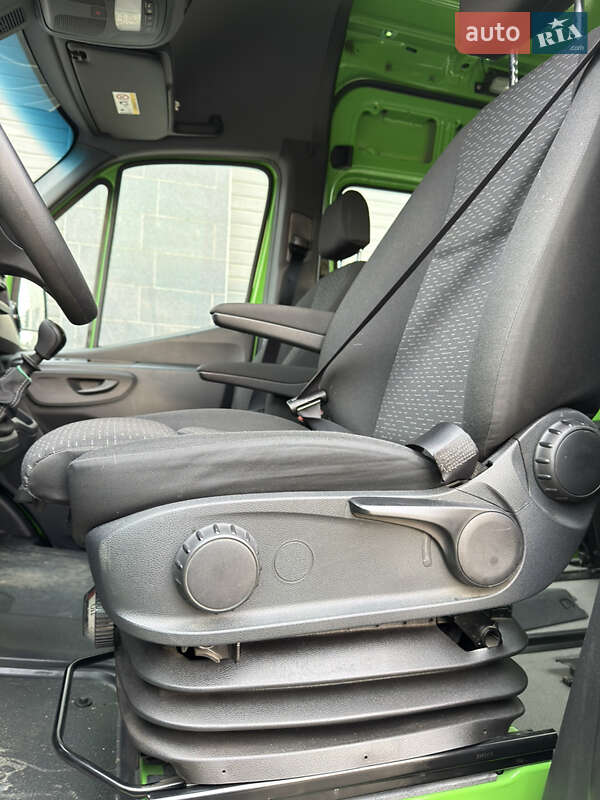 Вантажний фургон Mercedes-Benz Sprinter 2019 в Чернівцях