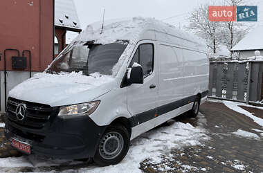 Грузовой фургон Mercedes-Benz Sprinter 2020 в Новояворовске