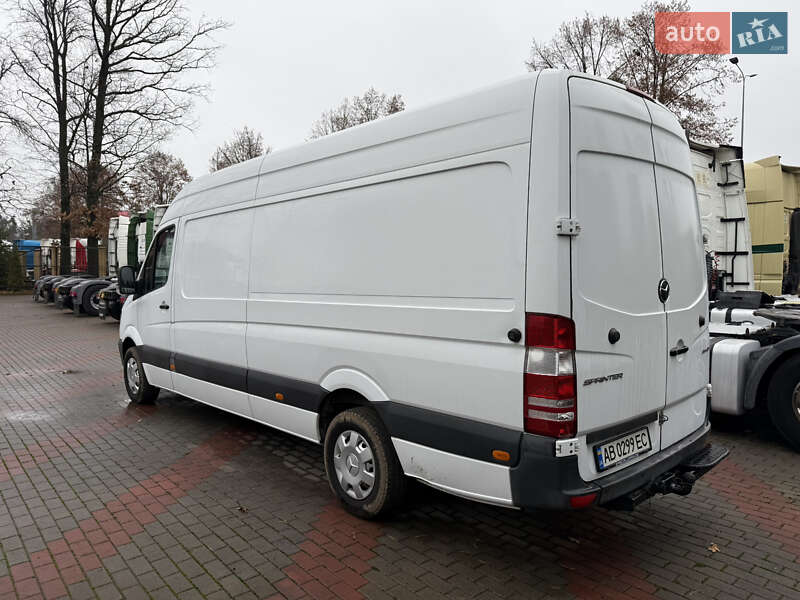 Вантажний фургон Mercedes-Benz Sprinter 2016 в Вінниці
