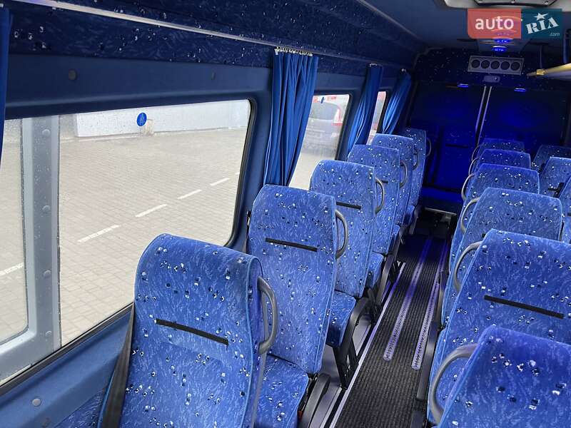Туристичний / Міжміський автобус Mercedes-Benz Sprinter 2013 в Хотині фото 35 Туристичний / Міжміський автобус Mercedes-Benz Sprinter 2013 в Хотині
