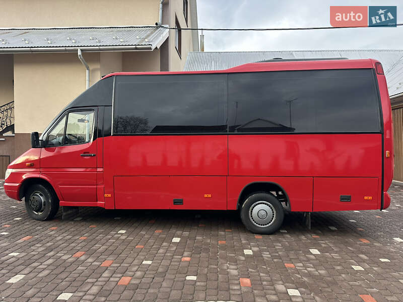 Туристический / Междугородний автобус Mercedes-Benz Sprinter 2004 в Коломые