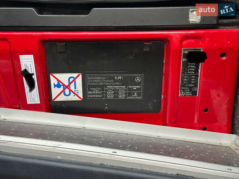 Туристический / Междугородний автобус Mercedes-Benz Sprinter 2004 в Коломые