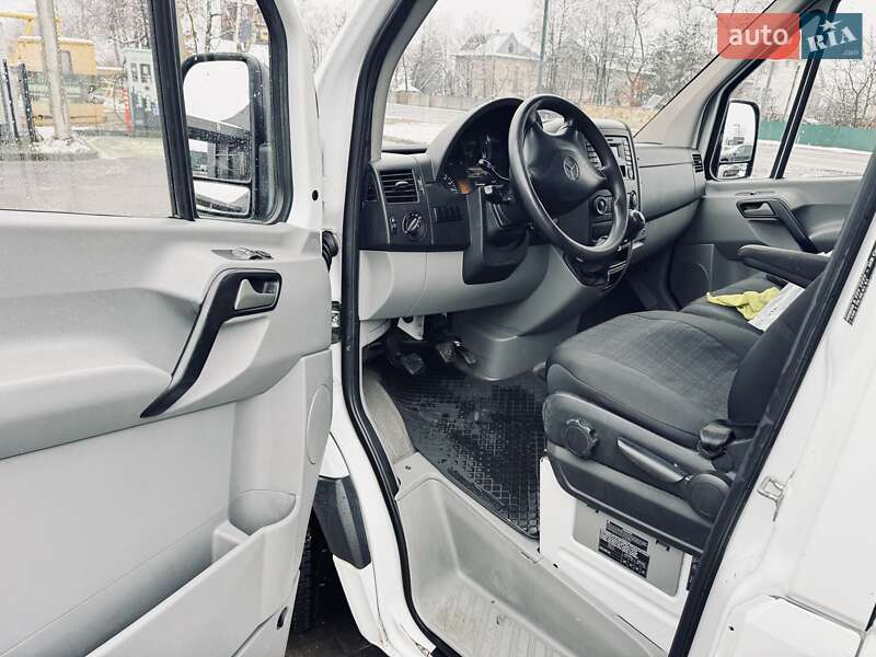 Вантажний фургон Mercedes-Benz Sprinter 2016 в Івано-Франківську