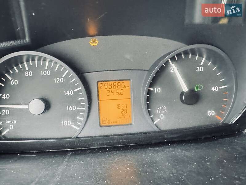 Вантажний фургон Mercedes-Benz Sprinter 2016 в Івано-Франківську