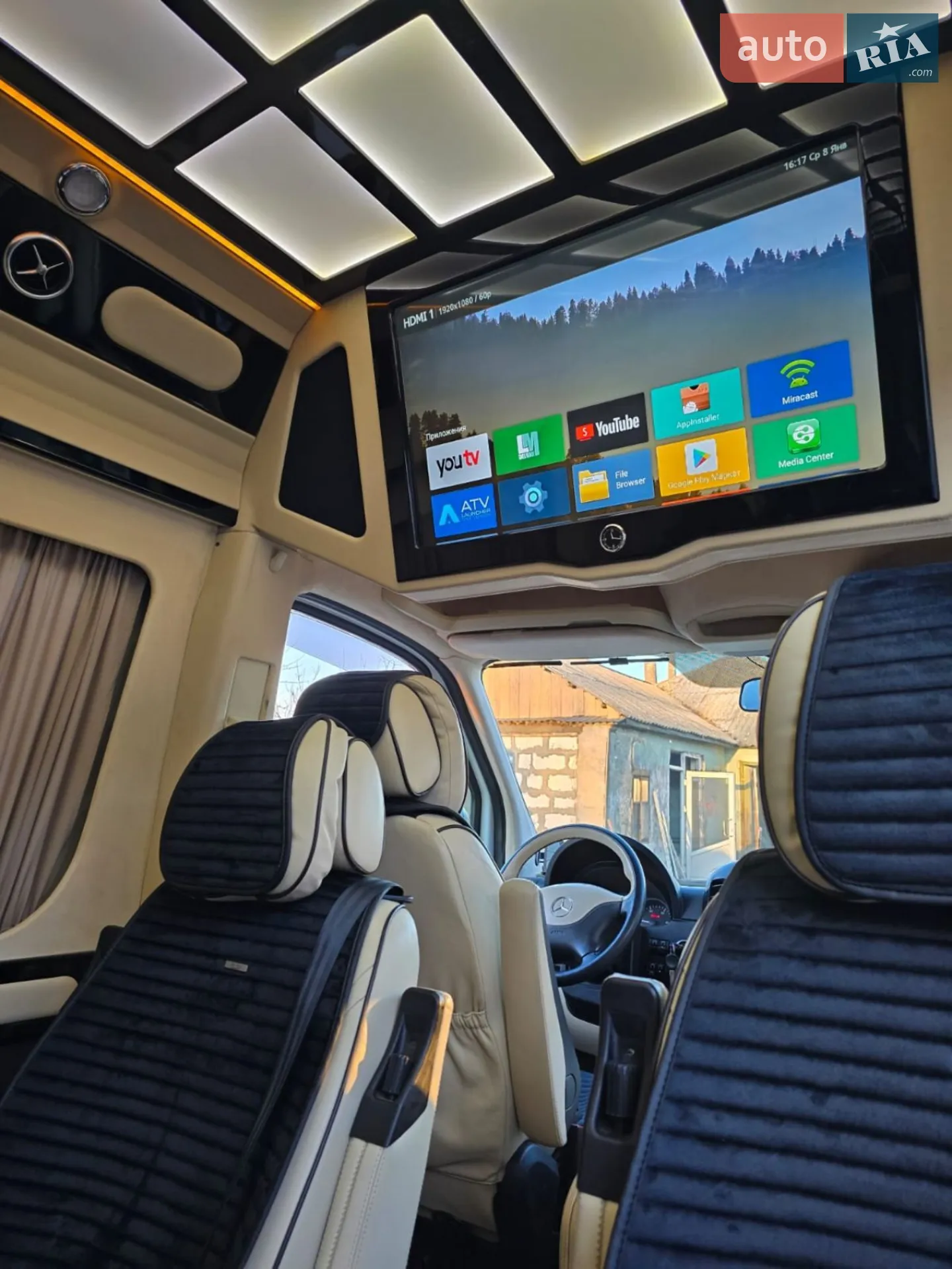2016 Mercedes-Benz Sprinter - мініатюра 12