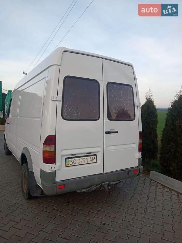 Вантажний фургон Mercedes-Benz Sprinter 1997 в Тернополі фото 4 Вантажний фургон Mercedes-Benz Sprinter 1997 в Тернополі