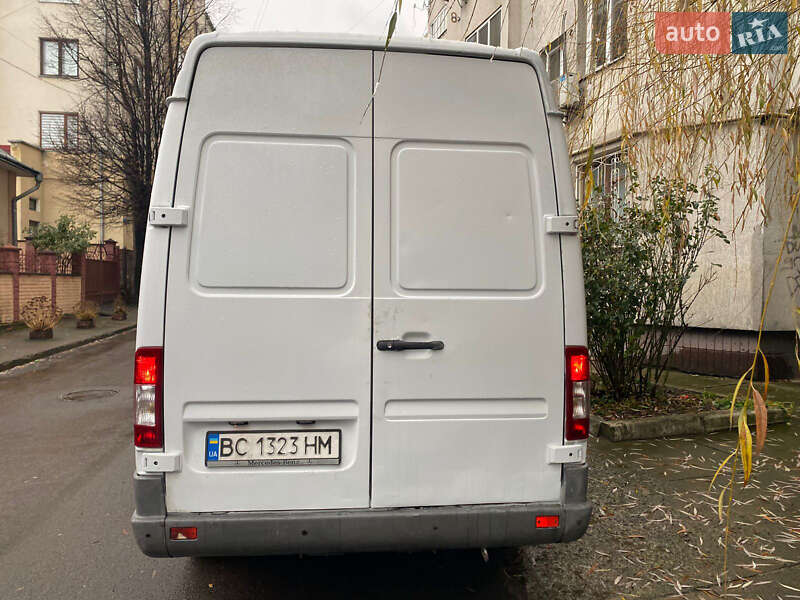 Грузовой фургон Mercedes-Benz Sprinter 2006 в Ивано-Франковске