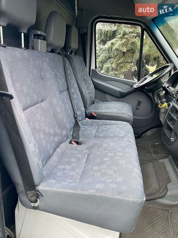 Грузовой фургон Mercedes-Benz Sprinter 2006 в Ивано-Франковске