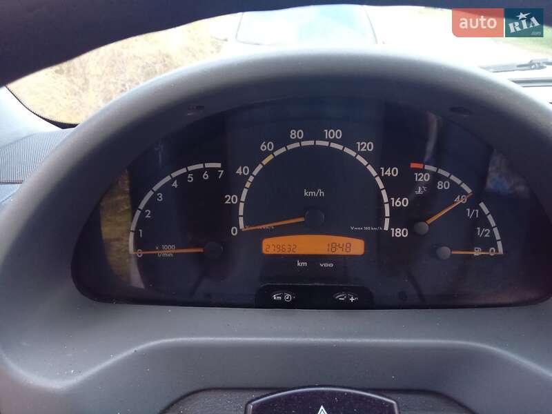 Борт Mercedes-Benz Sprinter 2004 в Старом Самборе