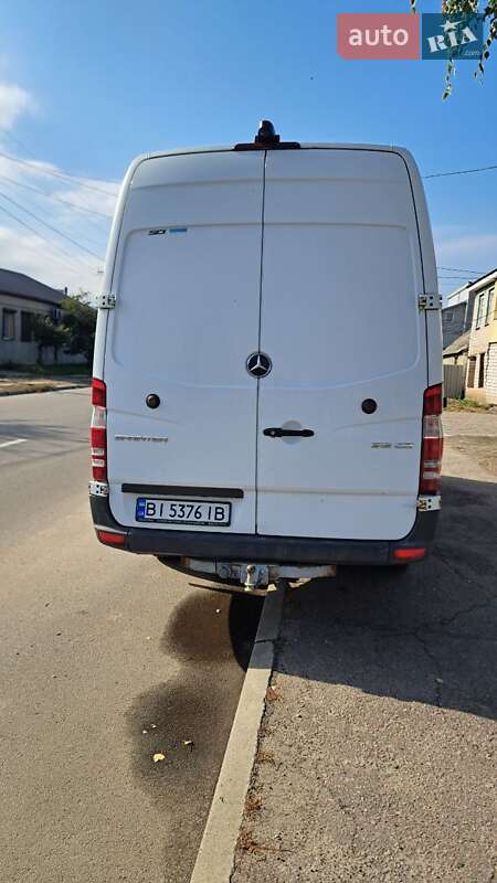 Вантажний фургон Mercedes-Benz Sprinter 2013 в Кременчуці
