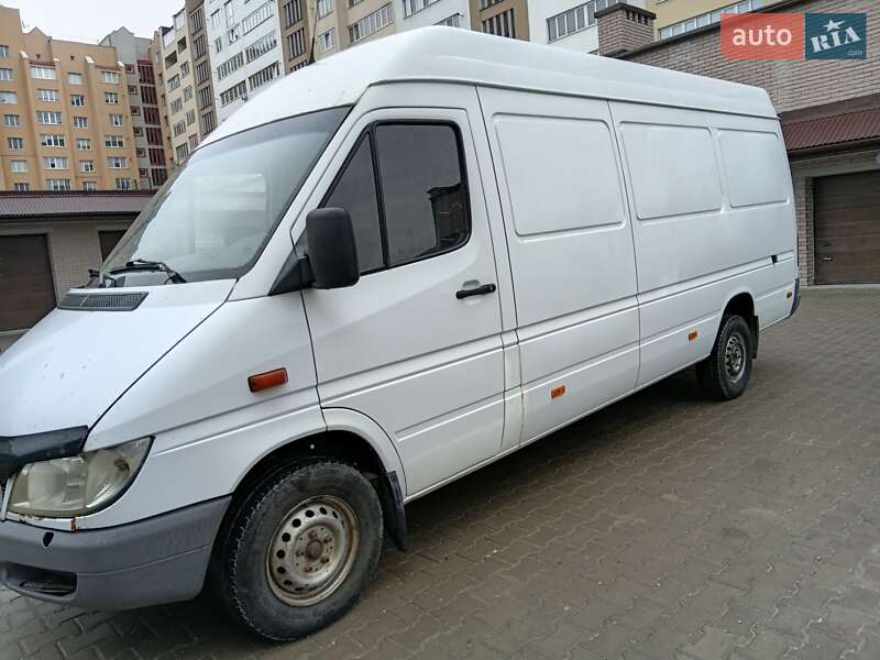 Вантажний фургон Mercedes-Benz Sprinter 2005 в Тернополі
