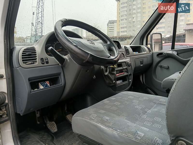 Вантажний фургон Mercedes-Benz Sprinter 2005 в Тернополі