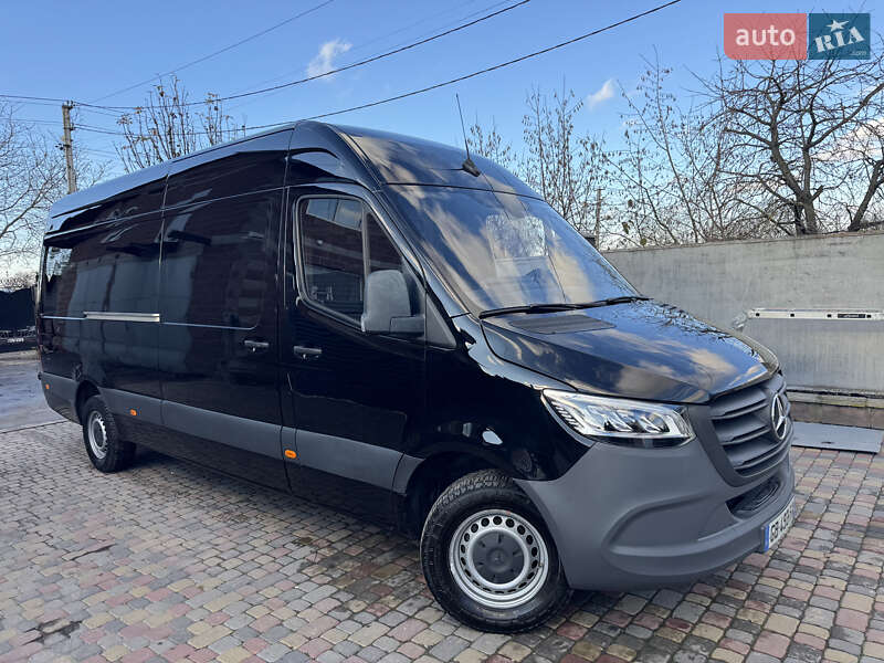 Вантажний фургон Mercedes-Benz Sprinter 2021 в Дубні