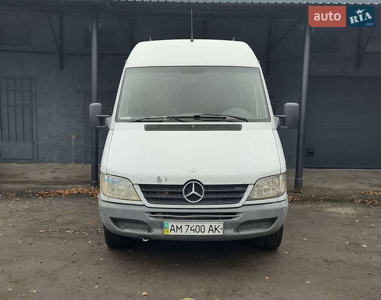 Mercedes-Benz Sprinter 2006