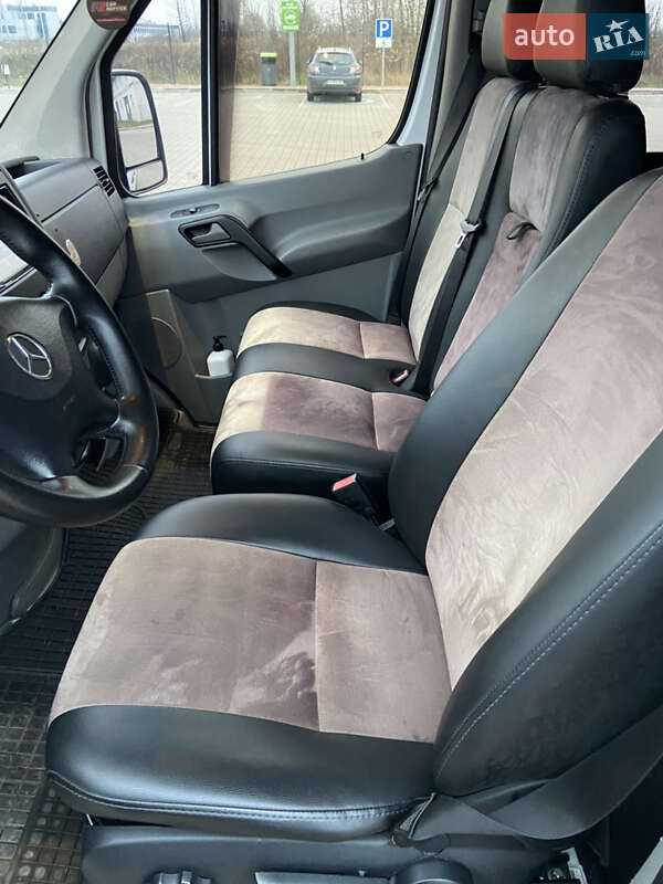 Вантажопасажирський фургон Mercedes-Benz Sprinter 2013 в Боярці фото 9 Вантажопасажирський фургон Mercedes-Benz Sprinter 2013 в Боярці