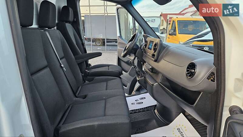 Грузовой фургон Mercedes-Benz Sprinter 2021 в Ровно