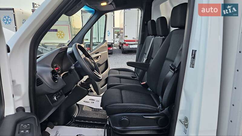 Грузовой фургон Mercedes-Benz Sprinter 2021 в Ровно