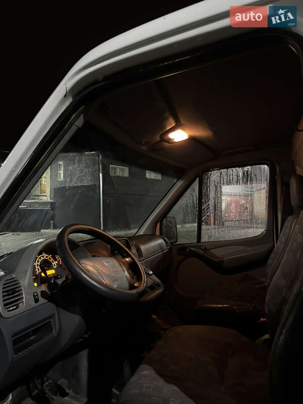 Грузовой фургон Mercedes-Benz Sprinter 2006 в Николаеве