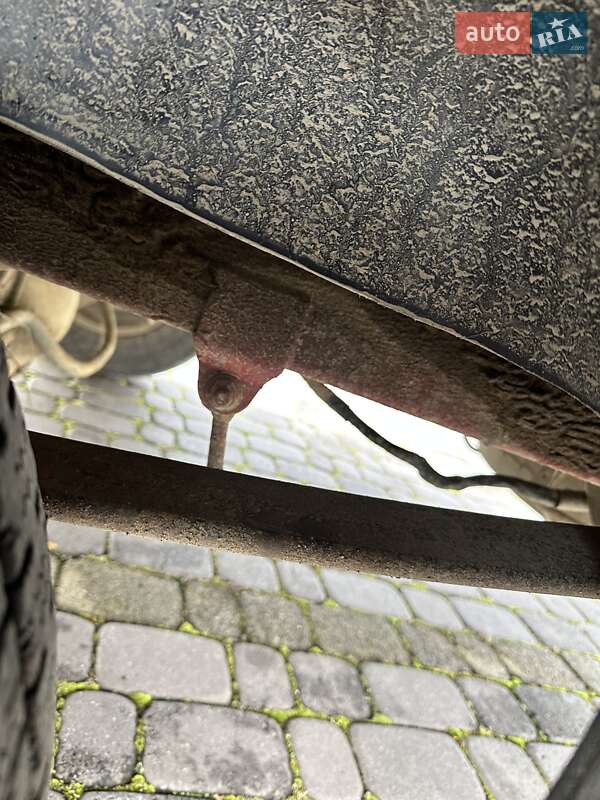 Грузопассажирский фургон Mercedes-Benz Sprinter 2005 в Черновцах