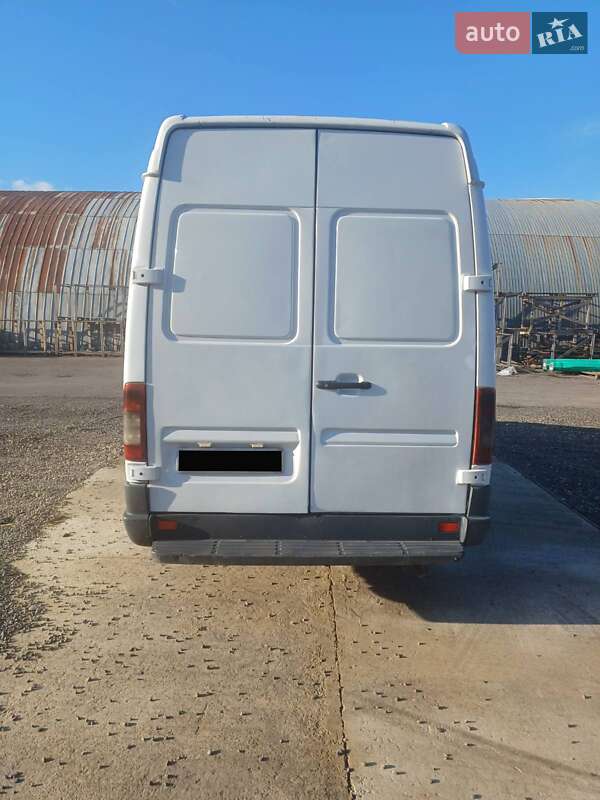 Вантажний фургон Mercedes-Benz Sprinter 2006 в Тячеві