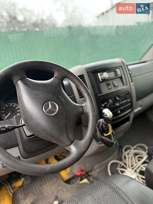Другие грузовики Mercedes-Benz Sprinter 2006 в Шептицькому