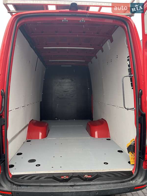 Вантажний фургон Mercedes-Benz Sprinter 2020 в Рівному