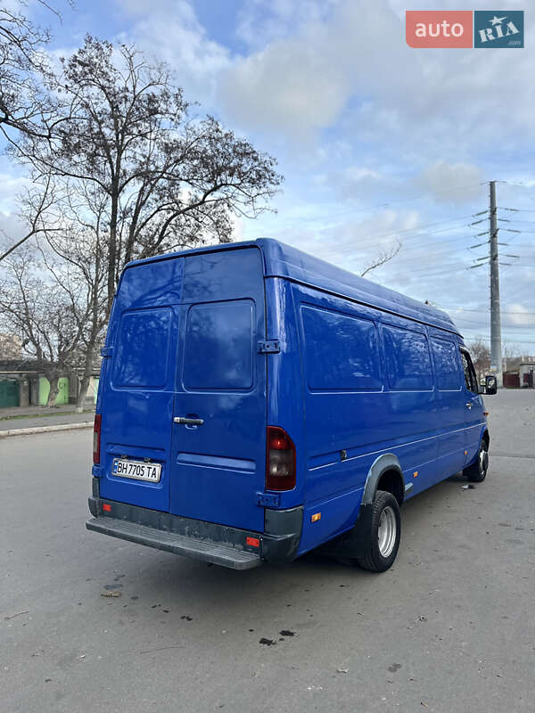 Вантажний фургон Mercedes-Benz Sprinter 2005 в Одесі