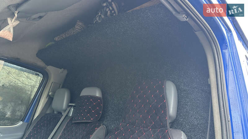 Вантажний фургон Mercedes-Benz Sprinter 2005 в Одесі