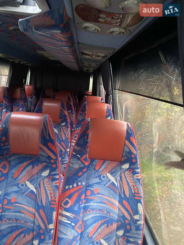 Туристичний / Міжміський автобус Mercedes-Benz Sprinter 2001 в Тячеві