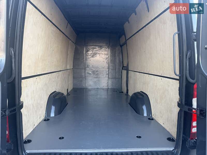 Вантажний фургон Mercedes-Benz Sprinter 2011 в Малинцях