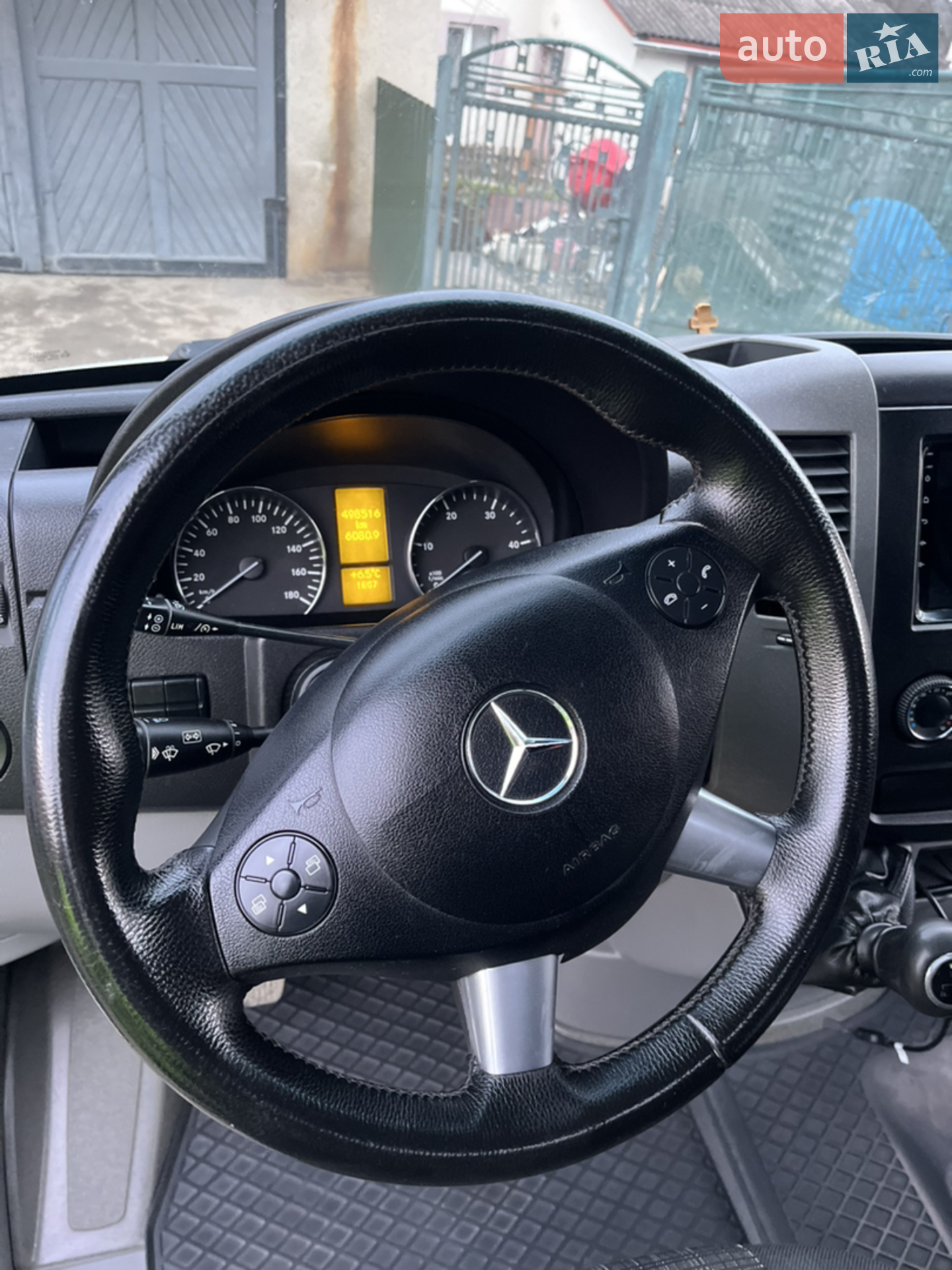2015 Mercedes-Benz Sprinter - мініатюра 2