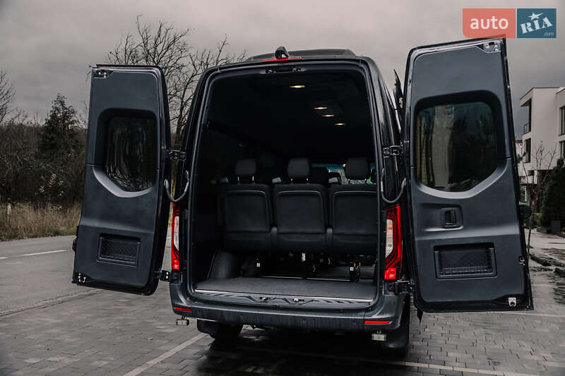 Мінівен Mercedes-Benz Sprinter 2023 в Ужгороді фото 77 Мінівен Mercedes-Benz Sprinter 2023 в Ужгороді