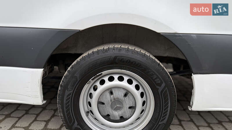 Вантажний фургон Mercedes-Benz Sprinter 2020 в Новояворівську