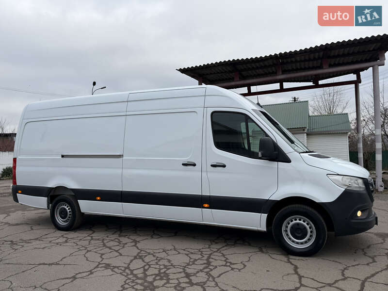 Вантажний фургон Mercedes-Benz Sprinter 2020 в Рівному