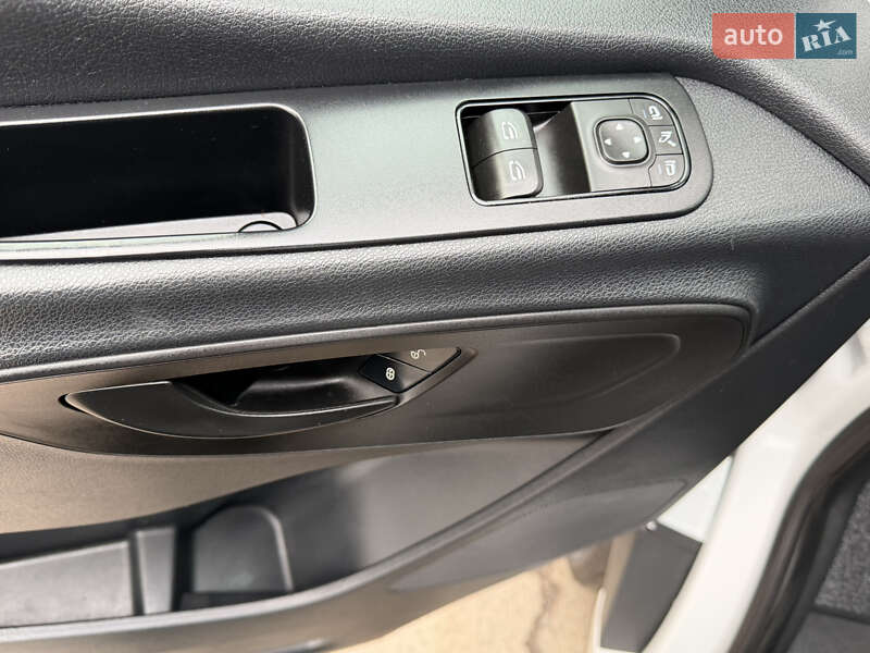 Вантажний фургон Mercedes-Benz Sprinter 2020 в Рівному