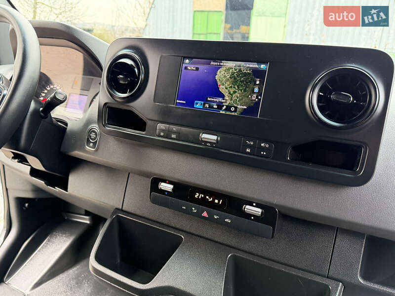 Вантажний фургон Mercedes-Benz Sprinter 2020 в Рівному