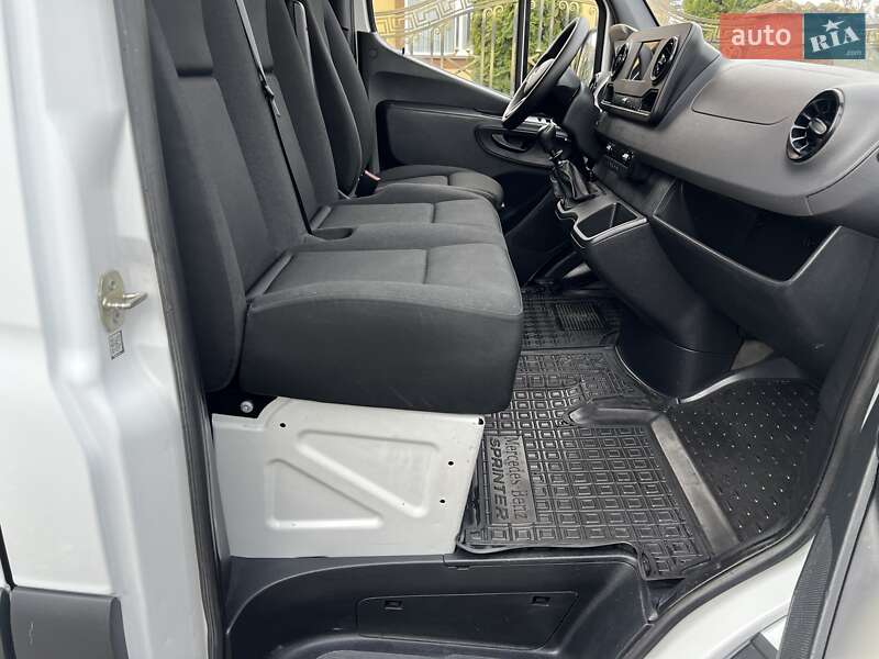 Грузовой фургон Mercedes-Benz Sprinter 2020 в Бродах