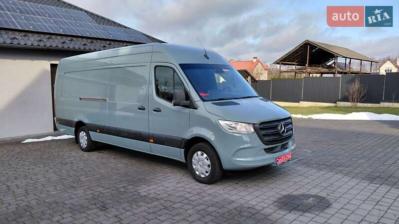 Грузовой фургон Mercedes-Benz Sprinter 2021 в Долине