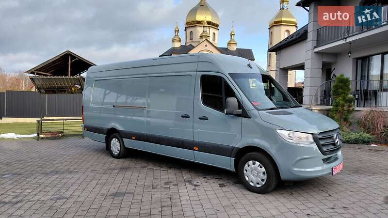 Грузовой фургон Mercedes-Benz Sprinter 2021 в Долине