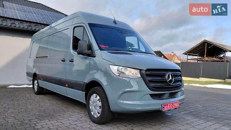 Грузовой фургон Mercedes-Benz Sprinter 2021 в Долине