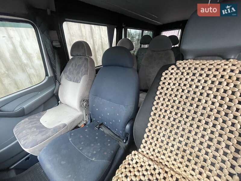 Микроавтобус Mercedes-Benz Sprinter 2004 в Ужгороде