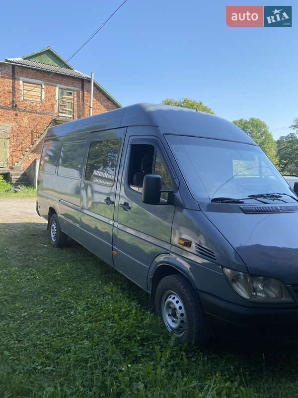 Мікроавтобус Mercedes-Benz Sprinter 2004 в Коломиї фото 3 Мікроавтобус Mercedes-Benz Sprinter 2004 в Коломиї