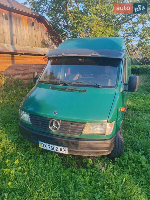 Микроавтобус грузовой (до 3,5т) Mercedes-Benz Sprinter 1995 в Самборе